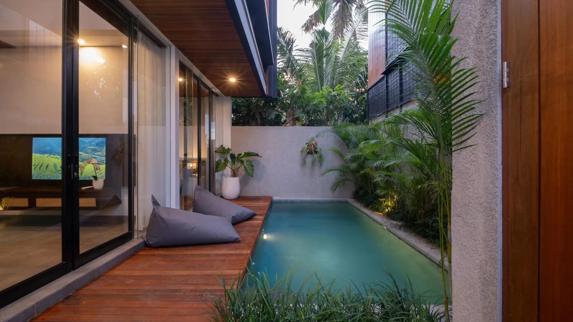 Casaluna Ubud Villas