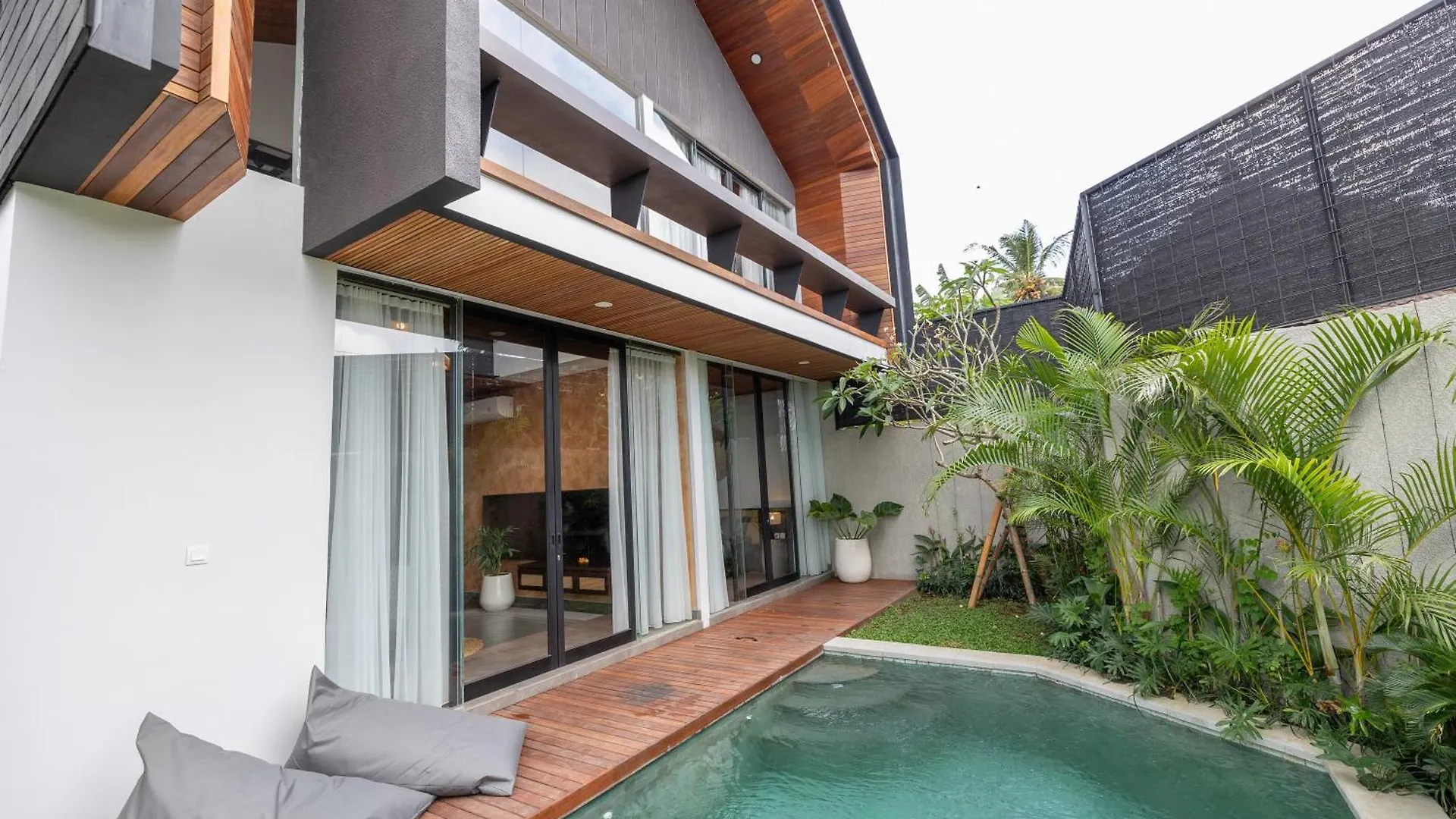 Lodge Casaluna Ubud Villas